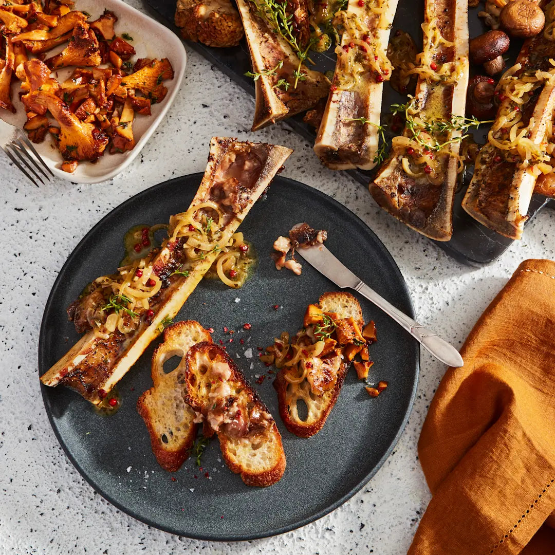 نخاع عظم عجل طازج - شراء لحوم طازجة في الرياض - أفضل ملحمة في الدمام - توصيل اللحوم الطازجة في الخبر - طلب لحوم عجل طازجة في الظهران - Meat and More - Bone - Marrow