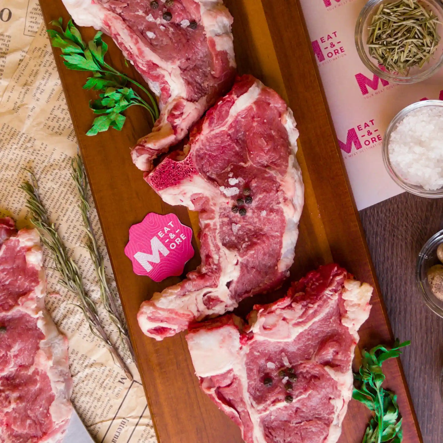 ظهر حاشي مع الفقار - شراء لحوم طازجة في الرياض - أفضل ملحمة في الدمام - توصيل اللحوم الطازجة في الخبر - طلب لحوم عجل طازجة في الظهران - Meat and More -ظهر حاشي مع الفقار مشوي على الفحم بنكهة سعودية أصيلة